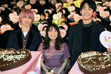 左から横浜流星、上白石萌音、杉野遥亮。