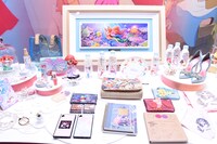 「リトル・マーメイド」のグッズの一部。