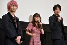 左から横浜流星、上白石萌音、杉野遥亮。
