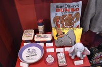 「ダンボ」のグッズの一部。