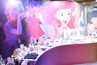 ディズニープリンセスのブース。
