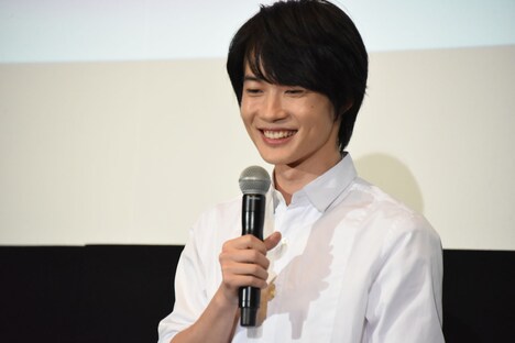 心理テストにて、「相手とのつながりを物品で補う」と診断された神木隆之介。