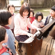大原櫻子の演奏で園児たちが歌って踊る「あの日のオルガン」本編映像