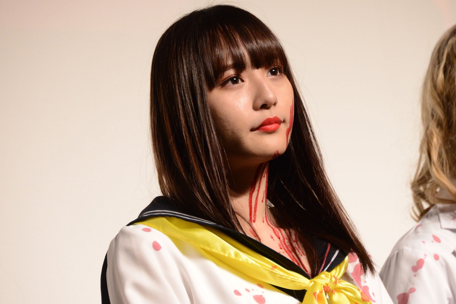 浅川梨奈