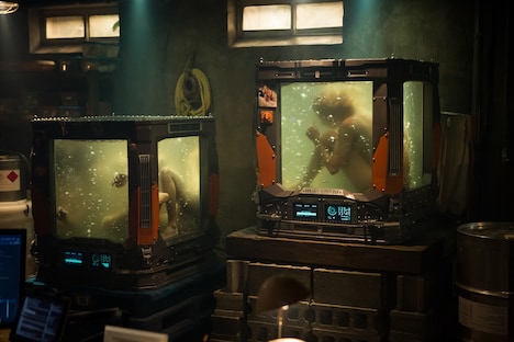 「レプリカズ」