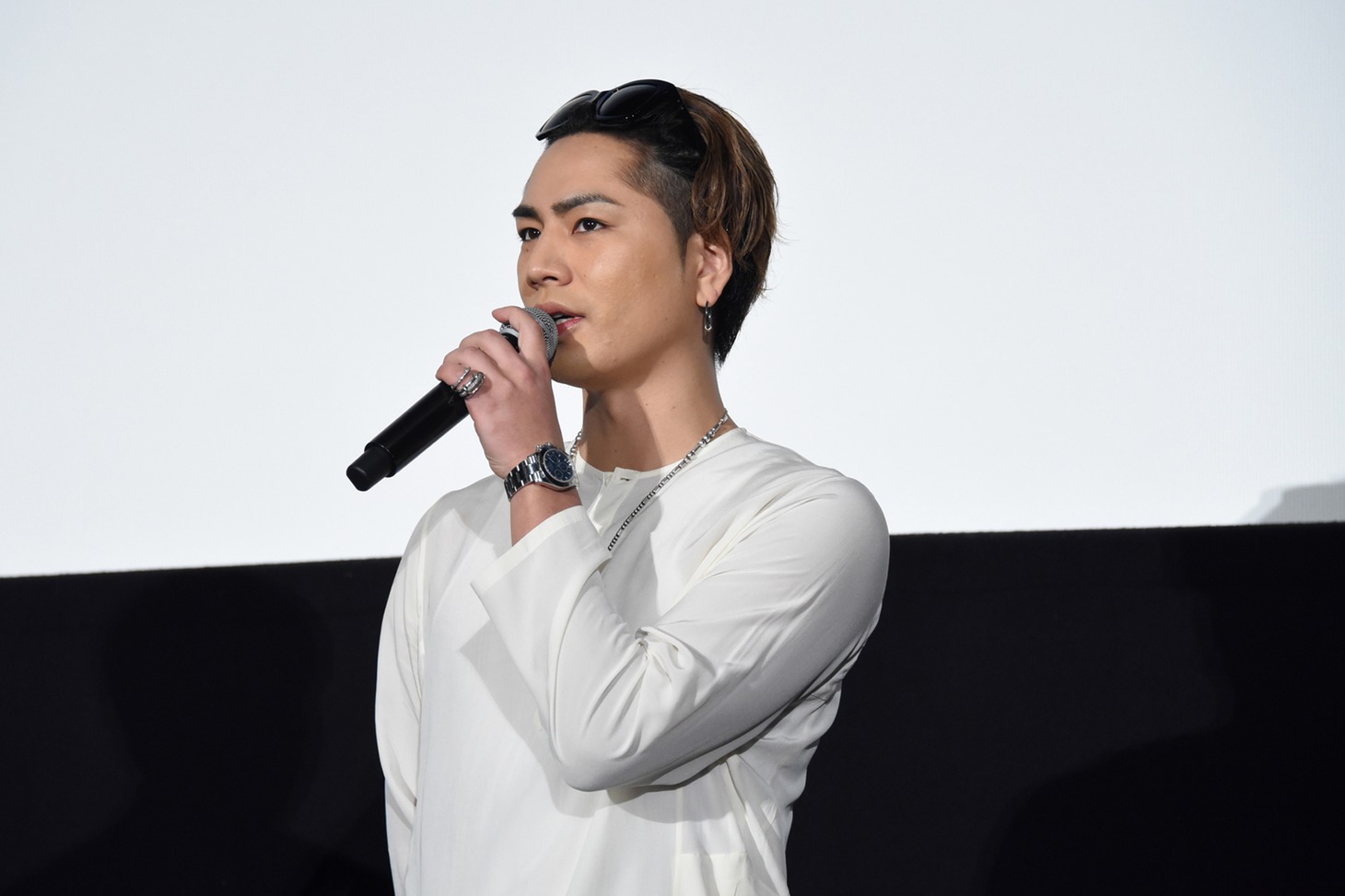 登坂広臣