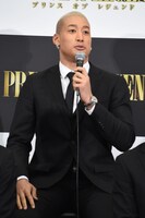 関口メンディー