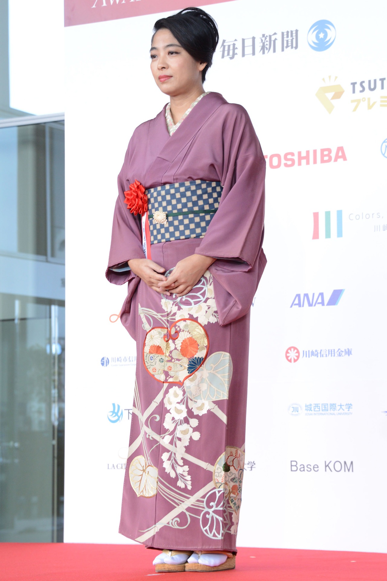 内田也哉子