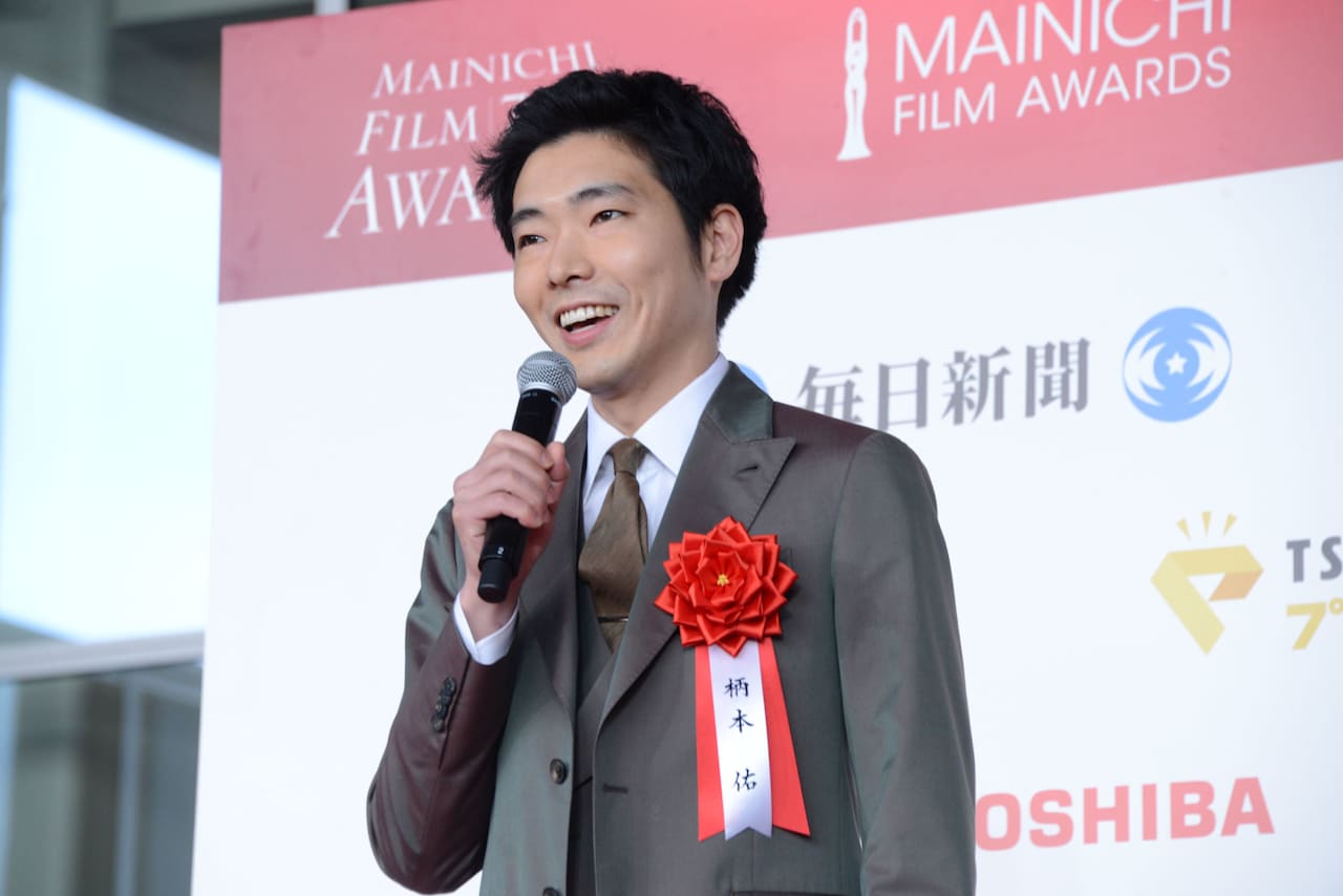 柄本佑ら毎日映画コンクールセレモニー参加、上田慎一郎「去年は観覧席から見てた」