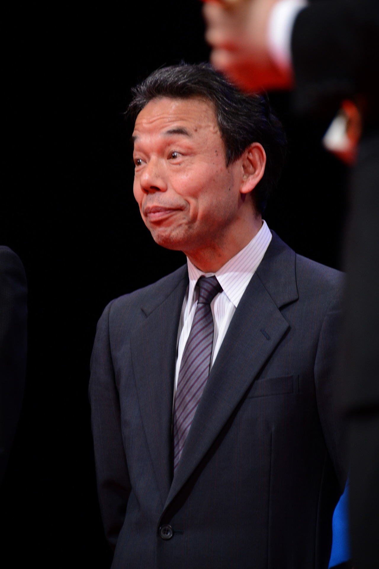 細井学