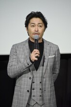 安田顕