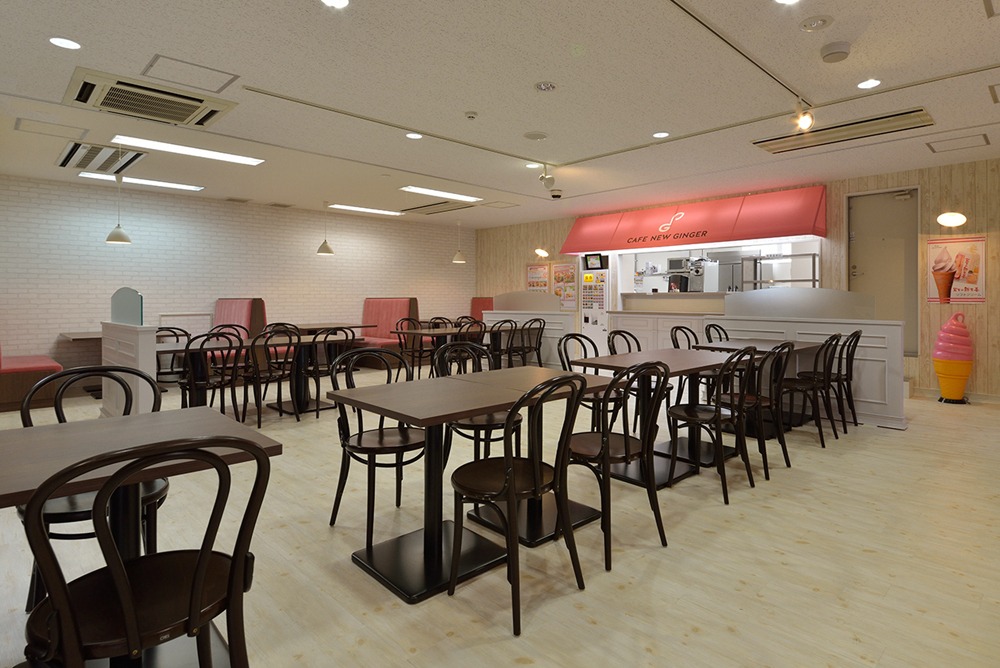 CAFE NEW GINGERの様子。