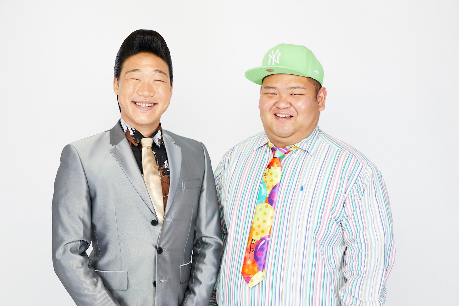 ANZEN漫才。左からみやぞん、あらぽん。