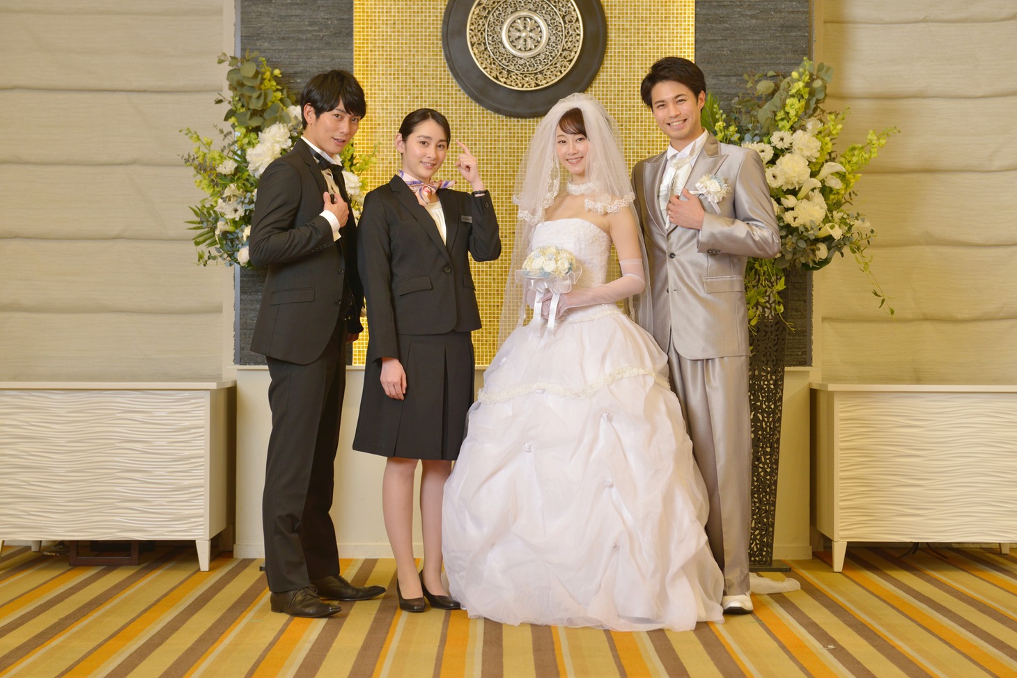 「女の機嫌の直し方」キャスト。左から平岡祐太、早見あかり、松井玲奈、佐伯大地。