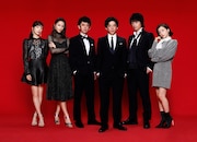 左から桜井ユキ、高橋メアリージュン、滝藤賢一、高橋一生、斎藤工、仲里依紗。