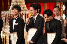 左から中川大志、成田凌、吉沢亮。