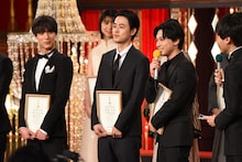 左から中川大志、成田凌、吉沢亮。