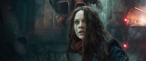 「移動都市／モータル・エンジン」