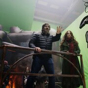 ピーター・ジャクソン製作「移動都市」最新VFXを駆使、小都市が刻まれる本編映像