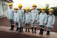 「オンネリとアンネリとひみつのさくせん」