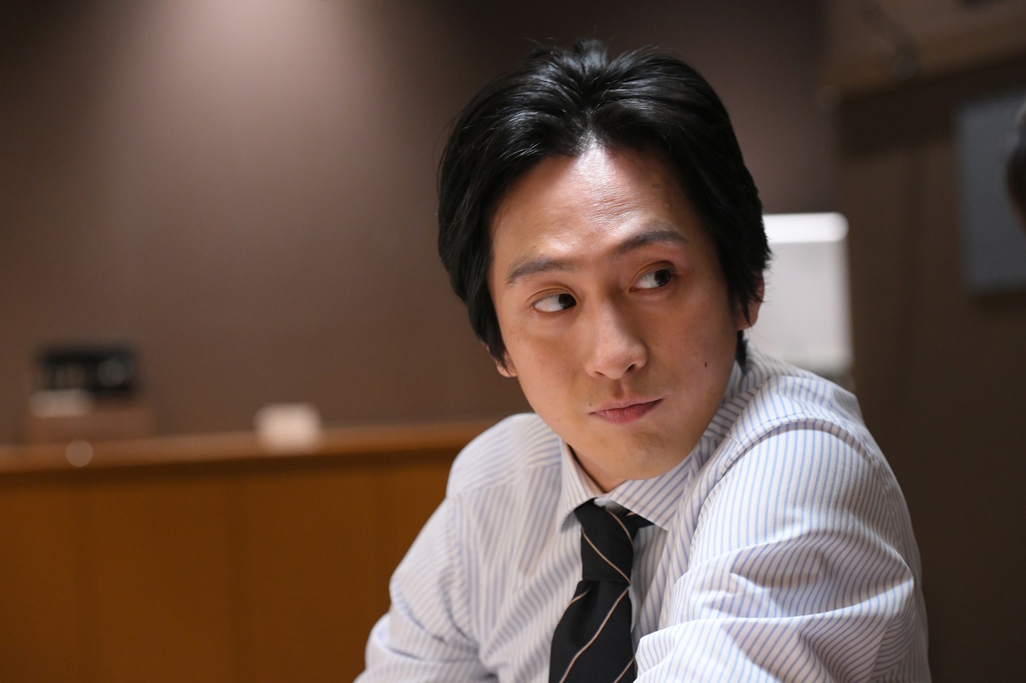 成河演じる、タカコの元彼。