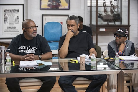 左から原作者のロン・ストールワース、脚本家のケビン・ウィルモット、監督のスパイク・リー。