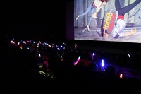 「劇場版シティーハンター <新宿プライベート・アイズ>」の“もっこり”かけ声応援上映会の様子。
