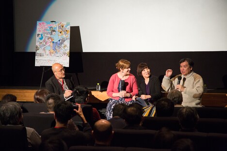 「エセルとアーネスト ふたりの物語」トークイベントの様子。