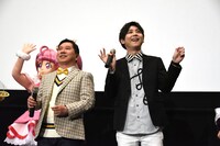 前列左から田中裕二、梶裕貴。