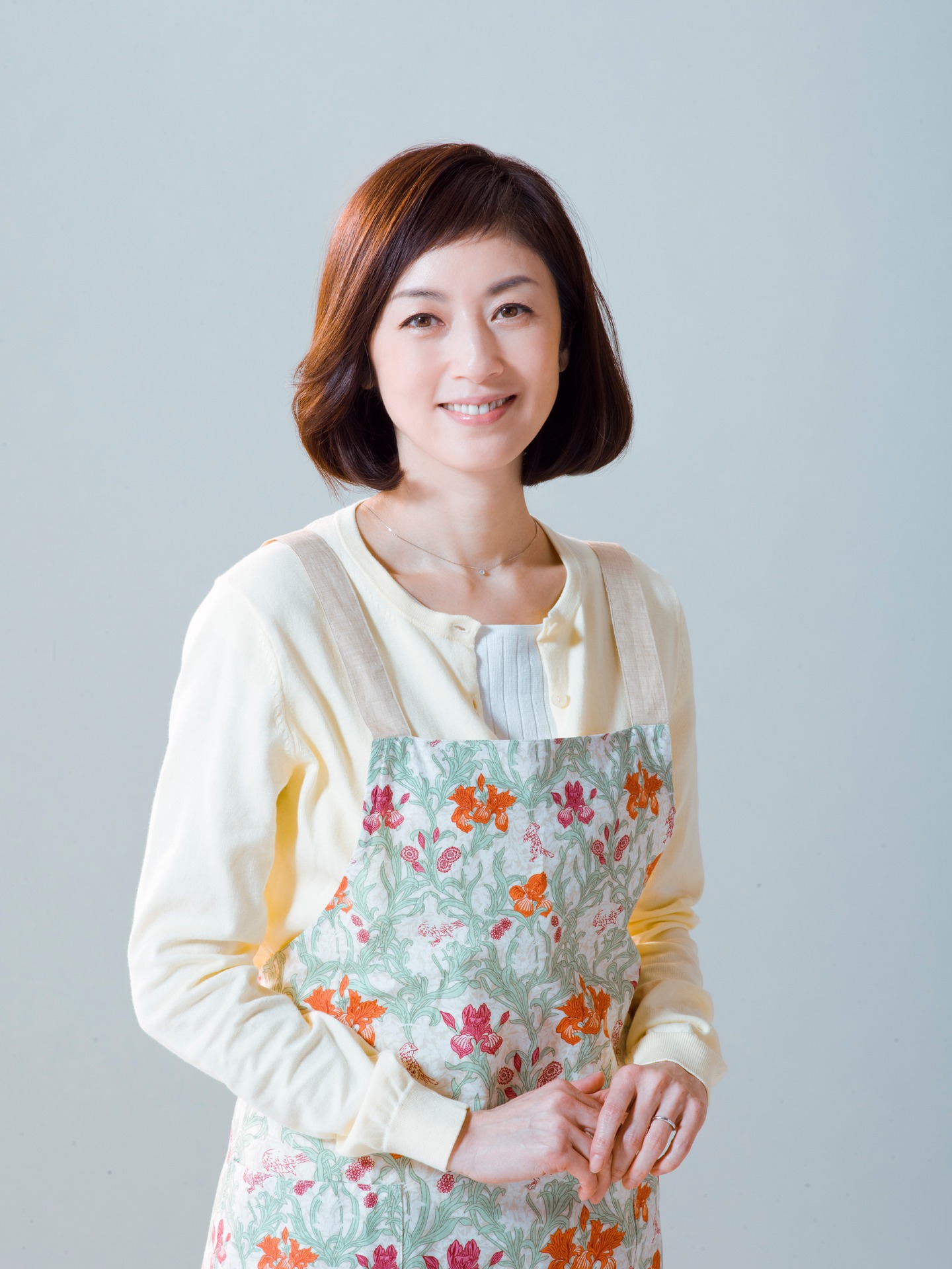 篝（かがり）緋奈子役の高岡早紀。