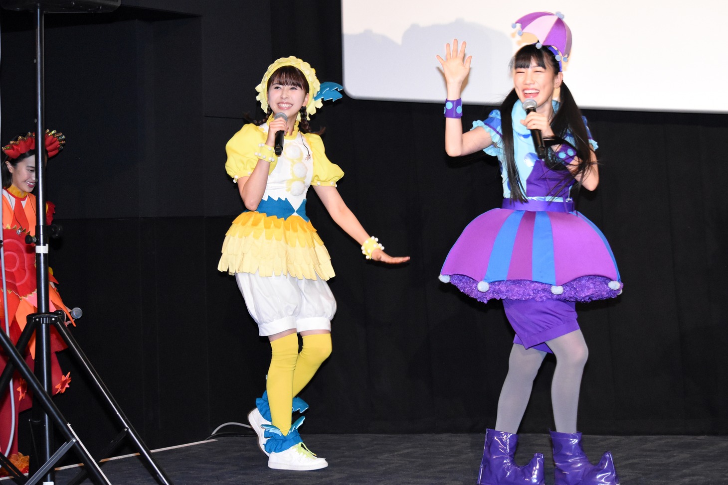 「映画しまじろう『しまじろうとうるるのヒーローランド』」完成披露舞台挨拶の様子。