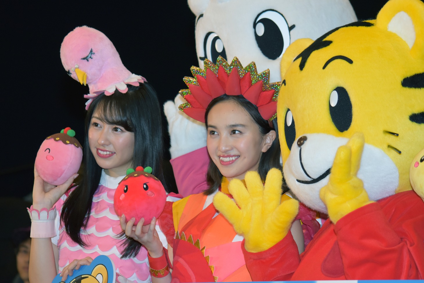 「映画しまじろう『しまじろうとうるるのヒーローランド』」完成披露舞台挨拶の様子。