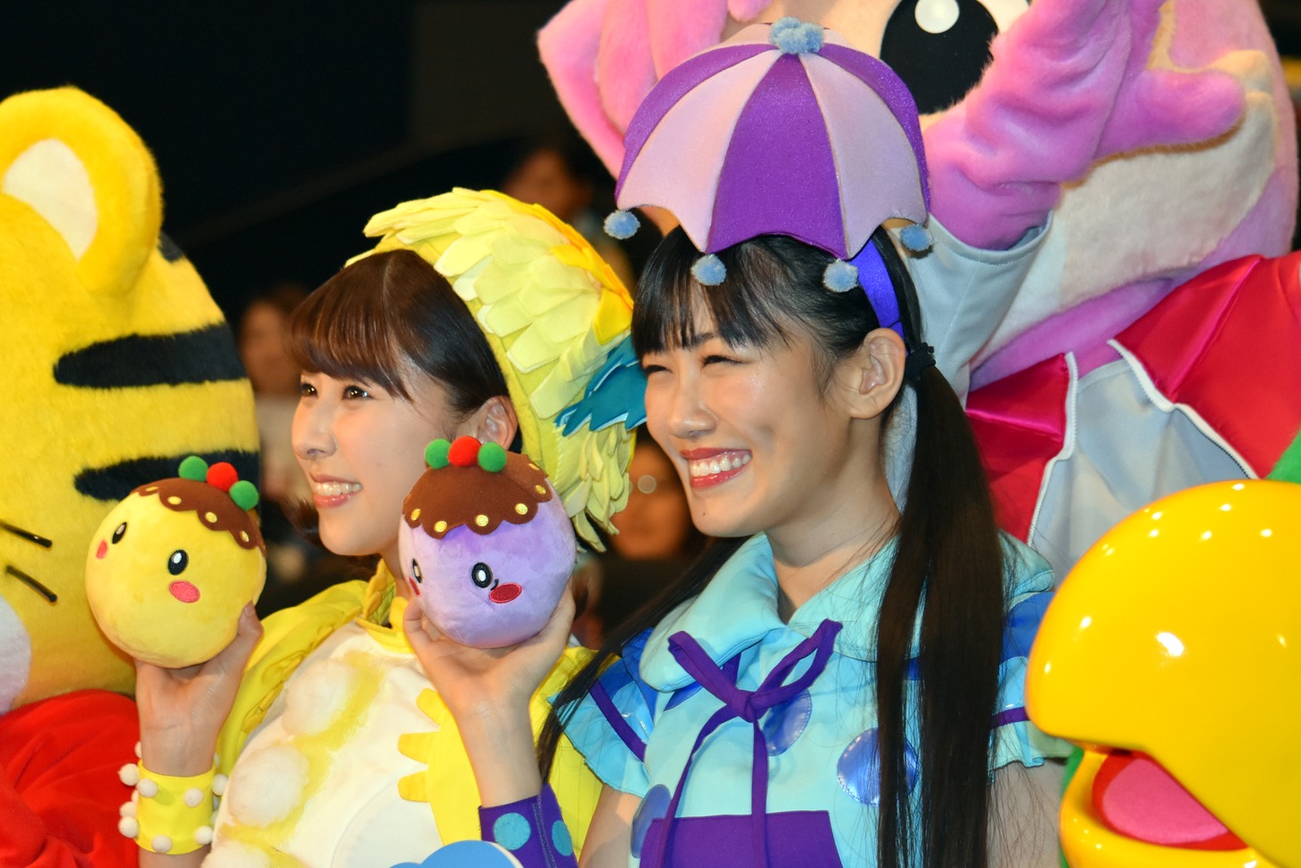 「映画しまじろう『しまじろうとうるるのヒーローランド』」完成披露舞台挨拶の様子。