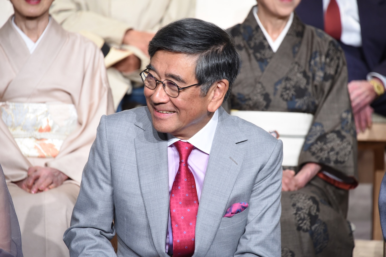 石坂浩二