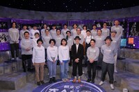 「朝まで『大人計画テレビ』～松尾スズキと25人の仲間たち～」収録の様子。