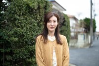 ともさかりえ演じる田所サエコ。