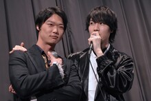 左から笠松将、桜田通。