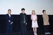 左から藤田陽一監督、櫻井孝宏、Dream Ami、松原秀。