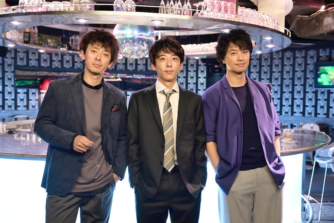 左から滝藤賢一、高橋一生、斎藤工。