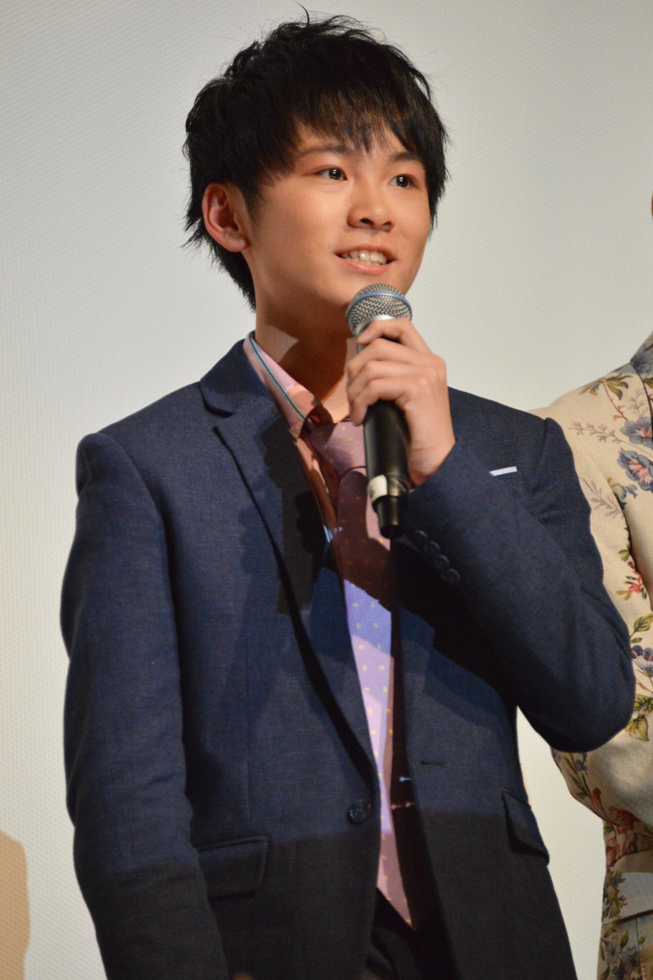 山崎光