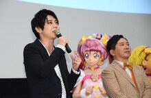 前列左から梶裕貴、田中裕二。