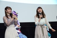 左から小松未可子、小原好美。