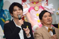 左から梶裕貴、田中裕二。