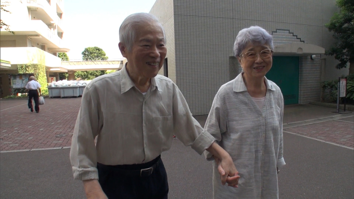 左から横田滋さん、早紀江さん。