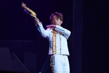 アクションショーにて、元木聖也演じる高尾ノエル。