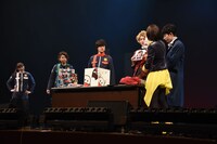 「快盗戦隊ルパンレンジャーVS警察戦隊パトレンジャー ファイナルライブツアー2019」の様子。