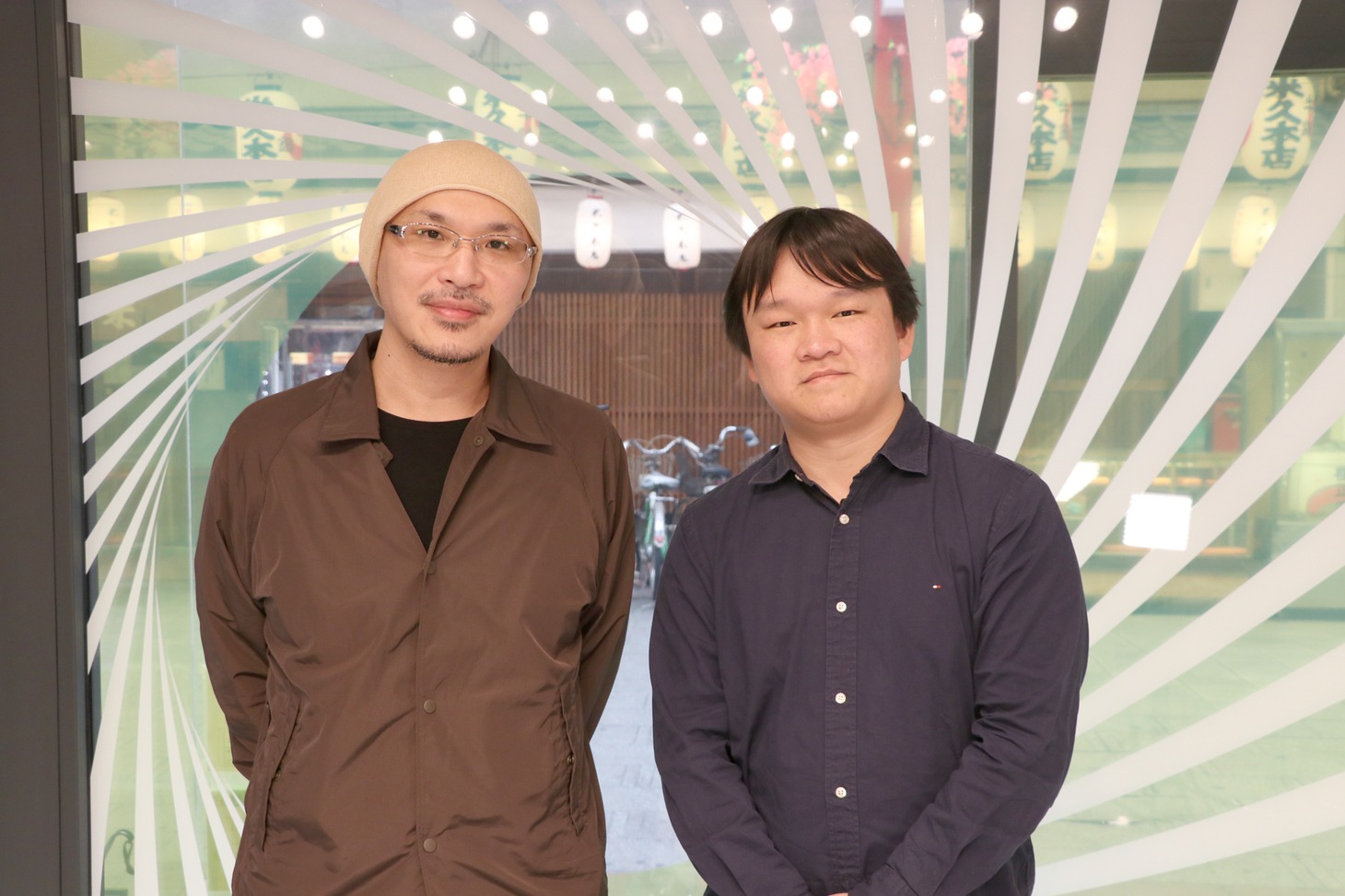 左から森直人、徐昊辰。