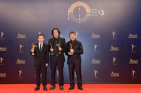 左からジャ・ジャンクー、イ・チャンドン、是枝裕和。