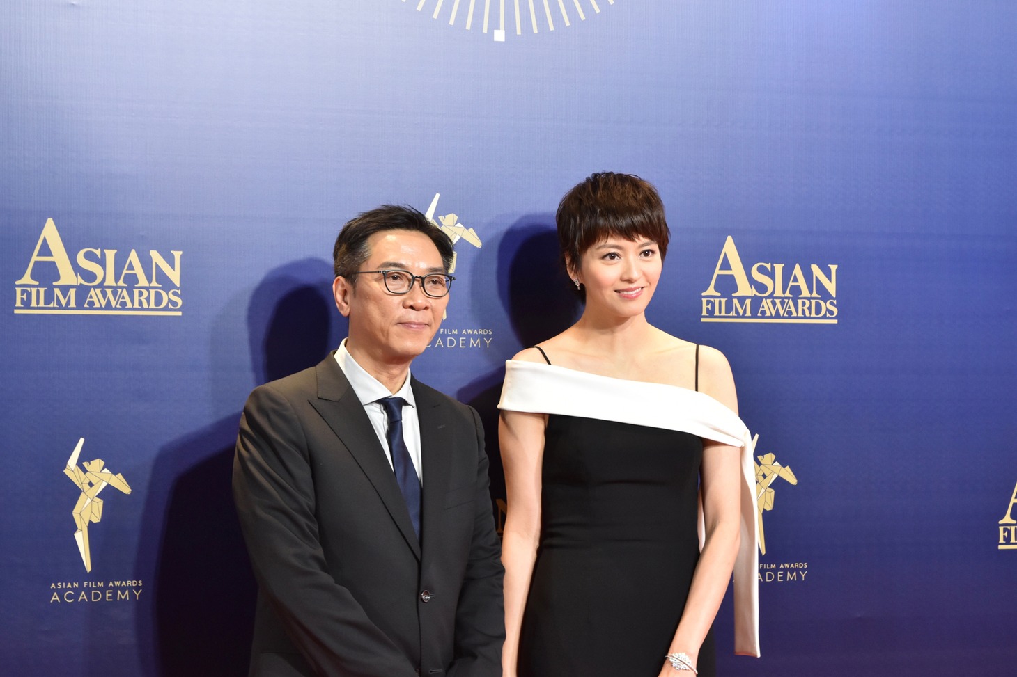 左からスタンリー・クァン、ジジ・リョン。