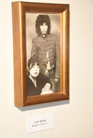 内田裕也と娘・内田也哉子のお宮参りをする樹木希林。